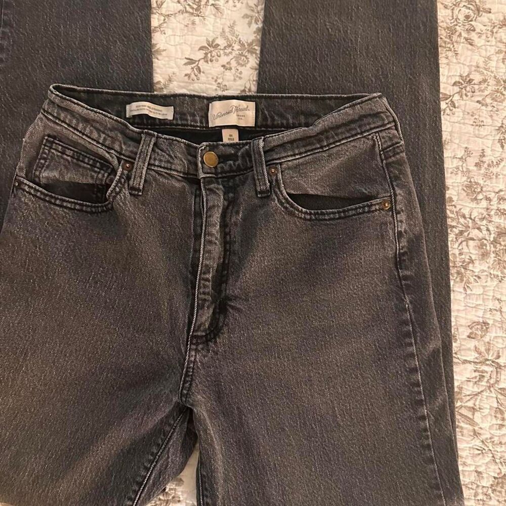 Universal-thread Women's Black and Grey Jeans - Picture 3 of 6